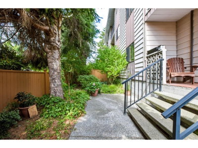 1442 BLACKWOOD Street | White Rock British Columbia | Slide Image Fifteen