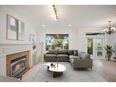 15554 RUSSELL Avenue | White Rock British Columbia | Slide Image Twelve