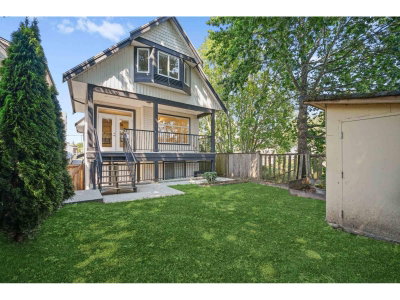 15554 RUSSELL Avenue | White Rock British Columbia | Slide Image Thirty-one