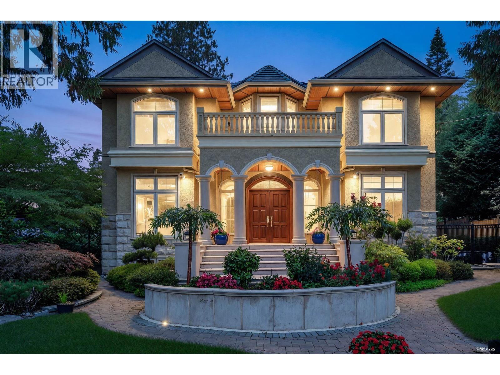 2769 W 49TH Avenue, Vancouver, British Columbia V6N 3S5