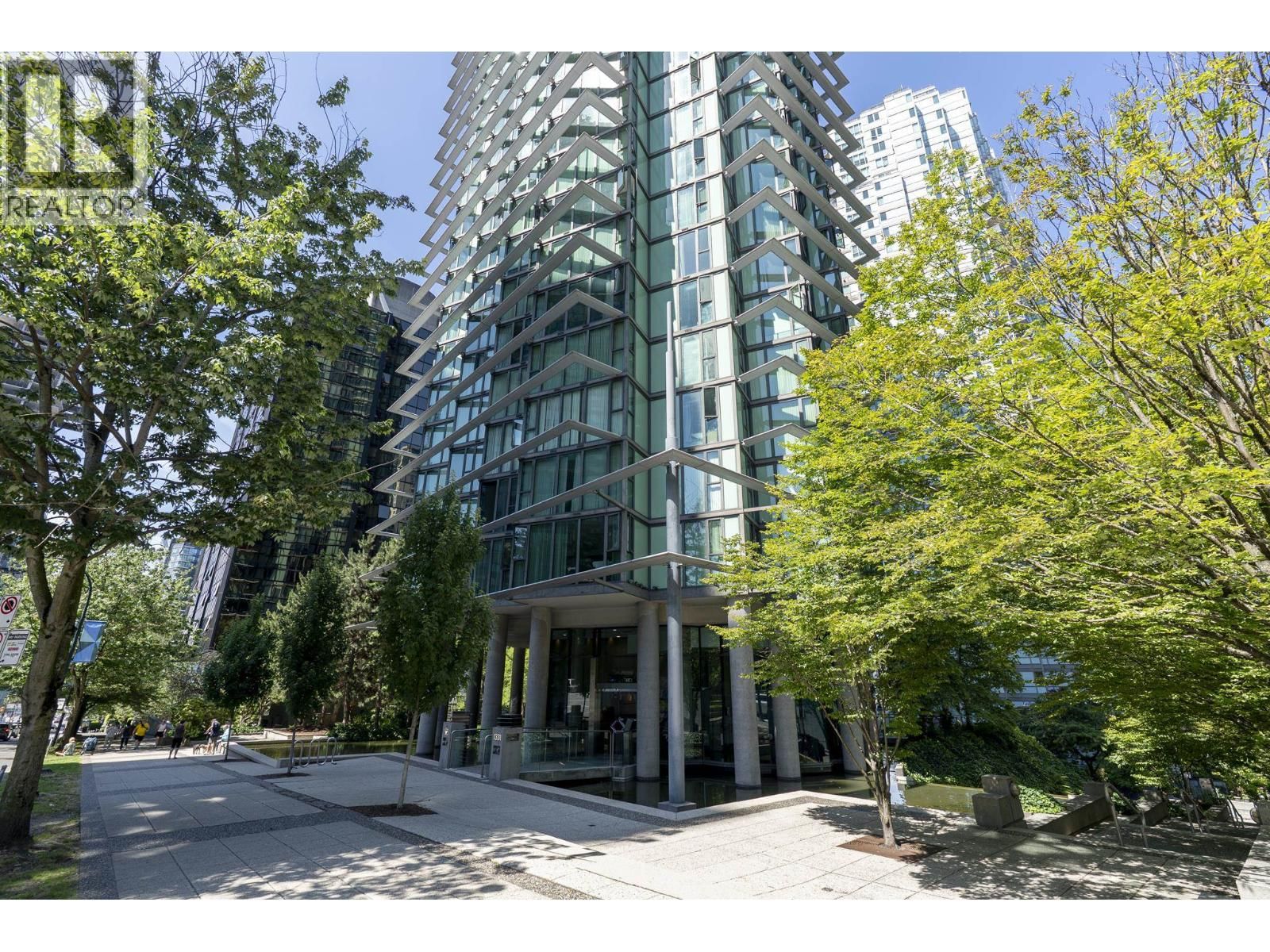 1331 GEORGIA Street, Vancouver, British Columbia V6E 4P1