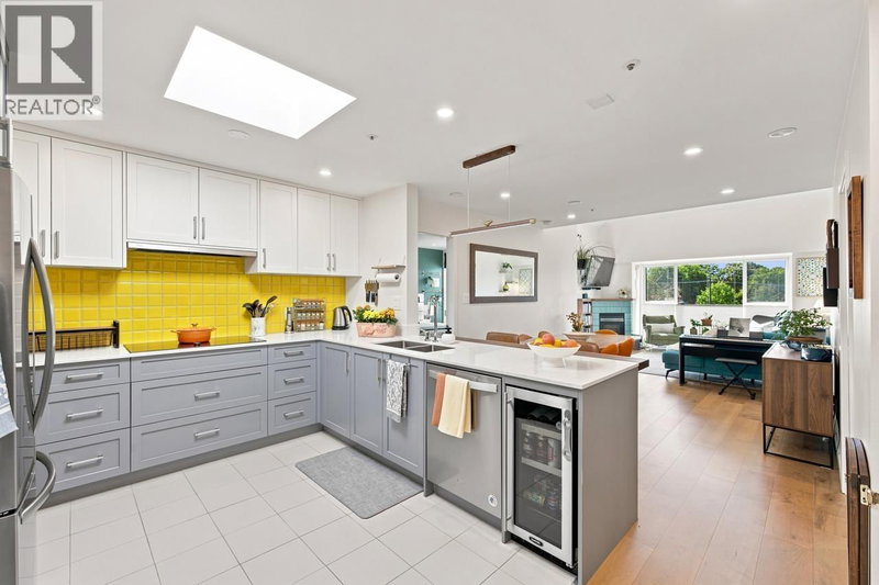 3480 MAIN Street Vancouver British Columbia, V5V 3N2 - 2 Bedrooms Condo For Sale