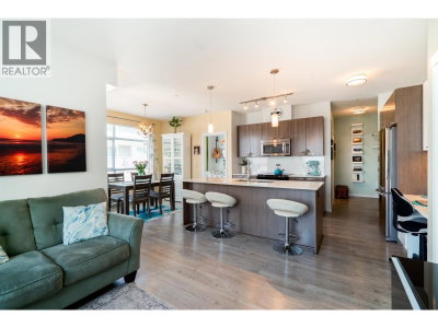 617 SMITH Avenue | Coquitlam British Columbia | Slide Image One