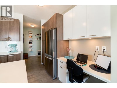 617 SMITH Avenue | Coquitlam British Columbia | Slide Image Thirteen