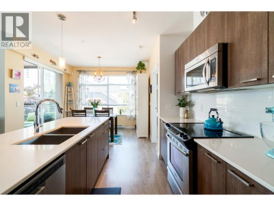 617 SMITH Avenue | Coquitlam British Columbia | Slide Image Nine