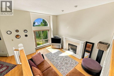 1523 LAWSON Avenue | West Vancouver British Columbia | Slide Image Six