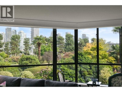 1470 PENNYFARTHING Drive | Vancouver British Columbia | Slide Image Twelve