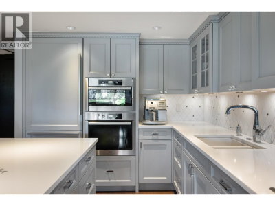 1470 PENNYFARTHING Drive | Vancouver British Columbia | Slide Image Three