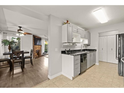 20433 53 Avenue | Langley British Columbia | Slide Image Thirteen