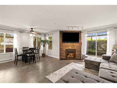 20433 53 Avenue | Langley British Columbia | Slide Image Three