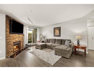 20433 53 Avenue | Langley British Columbia | Slide Image Four