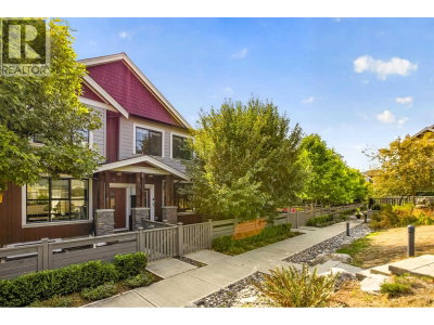 13260 236 Street | Maple Ridge British Columbia | Slide Image One