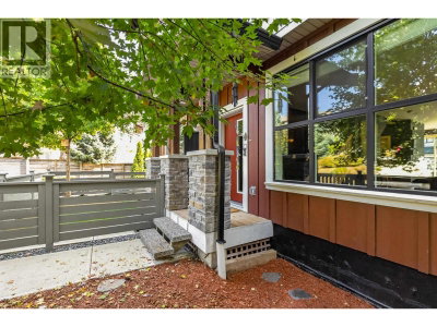 13260 236 Street | Maple Ridge British Columbia | Slide Image Four