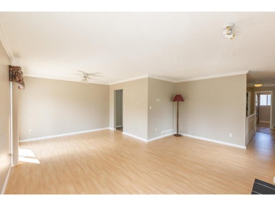 20554 43A Avenue | Langley British Columbia | Slide Image Seventeen