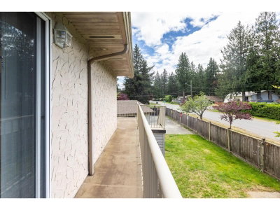 20554 43A Avenue | Langley British Columbia | Slide Image Twenty-four