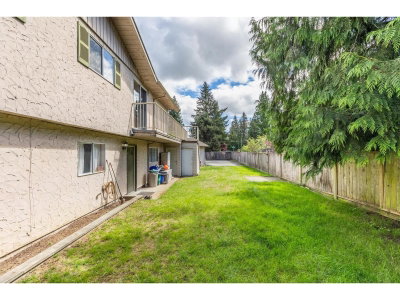 20554 43A Avenue | Langley British Columbia | Slide Image Thirty-five