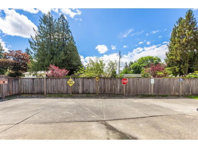 20554 43A Avenue | Langley British Columbia | Slide Image Thirty-eight