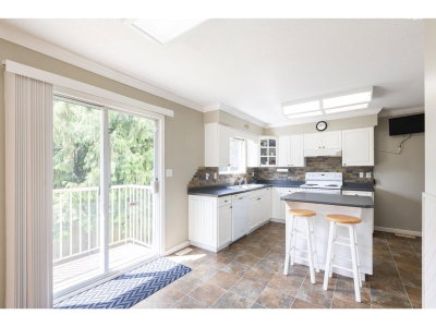 20554 43A Avenue | Langley British Columbia | Slide Image Eight