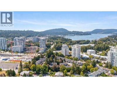231 BALMORAL Place | Port Moody British Columbia | Slide Image Three