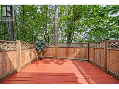 231 BALMORAL Place | Port Moody British Columbia | Slide Image Six