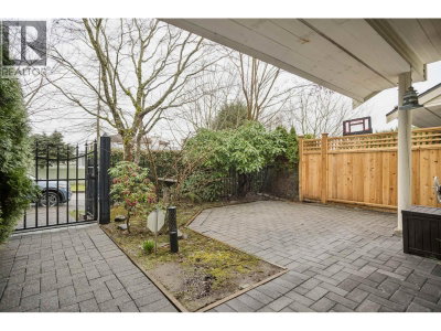 7561 MANITOBA Street | Vancouver British Columbia | Slide Image Three