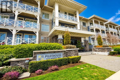 5535 ADMIRAL Way | Delta British Columbia | Slide Image One