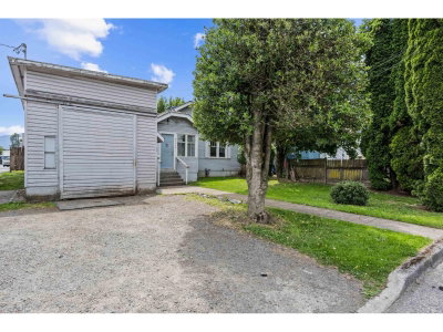 45948 CHESTERFIELD Avenue | Chilliwack British Columbia | Slide Image Eight