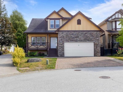 46242 KERMODE Crescent | Chilliwack British Columbia | Slide Image Thirty