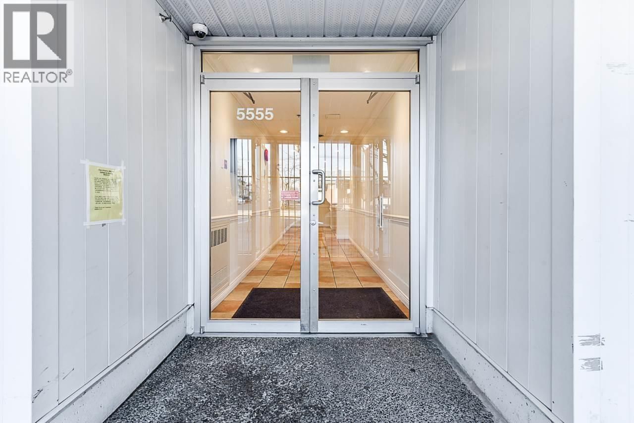 5555 VICTORIA Drive, Vancouver, British Columbia V5P 4Y3