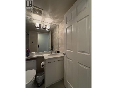 5555 VICTORIA Drive | Vancouver British Columbia | Slide Image Nine