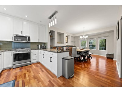 20496 67 Avenue | Langley British Columbia | Slide Image Five