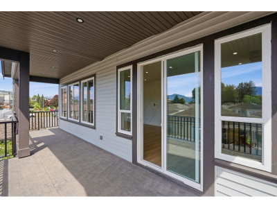 46046 SOUTHLANDS Crescent | Chilliwack British Columbia | Slide Image Thirty-one