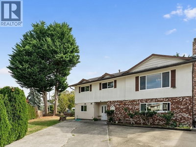 6220 SPENDER Drive | Richmond British Columbia | Slide Image Two