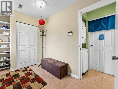 6220 SPENDER Drive | Richmond British Columbia | Slide Image Three