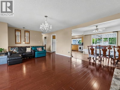6220 SPENDER Drive | Richmond British Columbia | Slide Image Seven