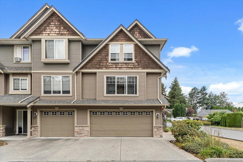 8830 NOWELL Street Chilliwack British Columbia, V2P 0A6 - 3 Bedrooms Condo For Sale