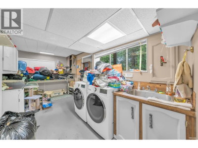 959 CAITHNESS Crescent | Port Moody British Columbia | Slide Image Twenty-two