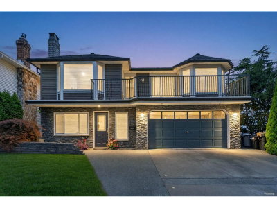 15555 BUENA VISTA Avenue | White Rock British Columbia | Slide Image Three