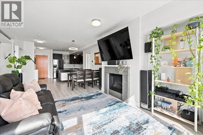 14200 RIVERPORT Way | Richmond British Columbia | Slide Image Six