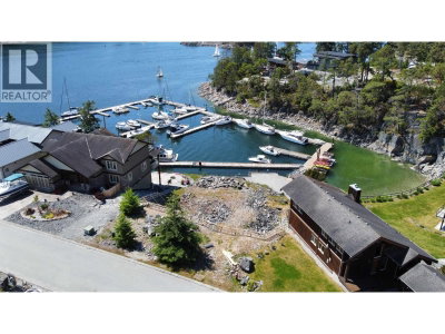 4622 SINCLAIR BAY Road | Garden Bay British Columbia | Slide Image Ten