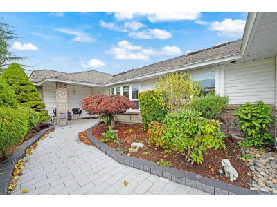 15435 KILLARNEY Place | Surrey British Columbia | Slide Image Two