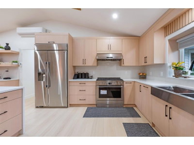 15435 KILLARNEY Place | Surrey British Columbia | Slide Image Eight