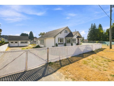 45720 PRINCESS Avenue | Chilliwack British Columbia | Slide Image Four