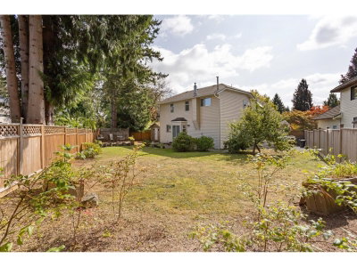 15733 98A Avenue | Surrey British Columbia | Slide Image Thirty-seven