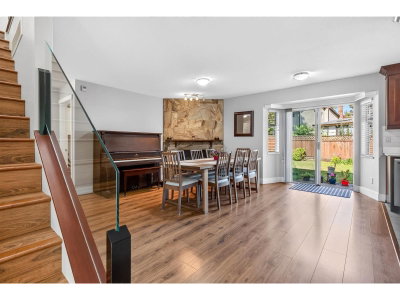 15733 98A Avenue | Surrey British Columbia | Slide Image Nine