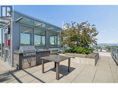 2435 KINGSWAY | Vancouver British Columbia | Slide Image Seventeen