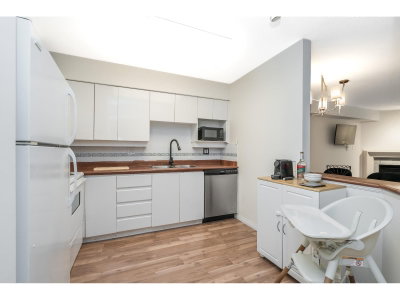 15140 29A Avenue | Surrey British Columbia | Slide Image Eight