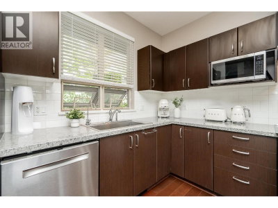 3138 DAYANEE SPRINGS Boulevard | Coquitlam British Columbia | Slide Image Five