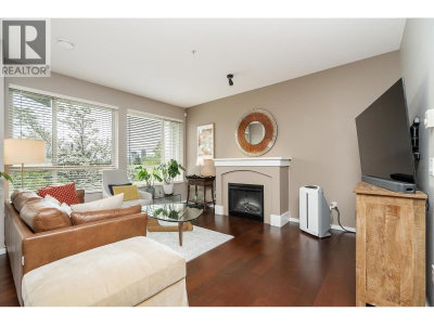 3138 DAYANEE SPRINGS Boulevard | Coquitlam British Columbia | Slide Image Six