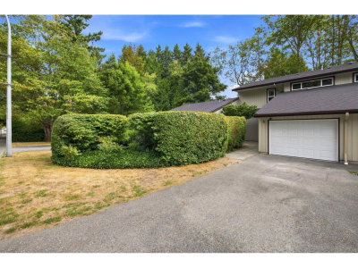 4860 207 Street | Langley British Columbia | Slide Image Three